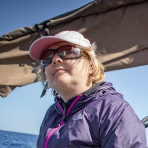 cropped-Yvonne-300x300